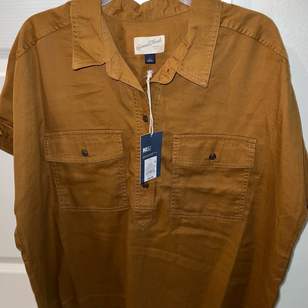 Universal camisa Brown size L